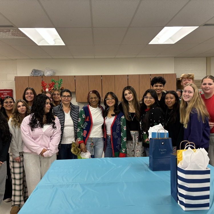 CCPSCCHS's tweet image. We love our custodial staff! Today, SCA showed them just how much their dedication and hard work is appreciated.  Students put together gift bags, made thank you cards, brought food, and spent time visiting with these awesome men and women.