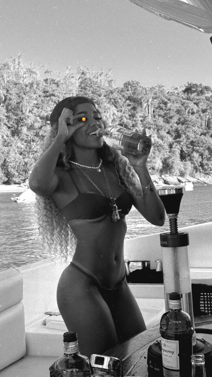 insta: @reservadavivinoronha (@noronhavivianne) on Twitter photo 