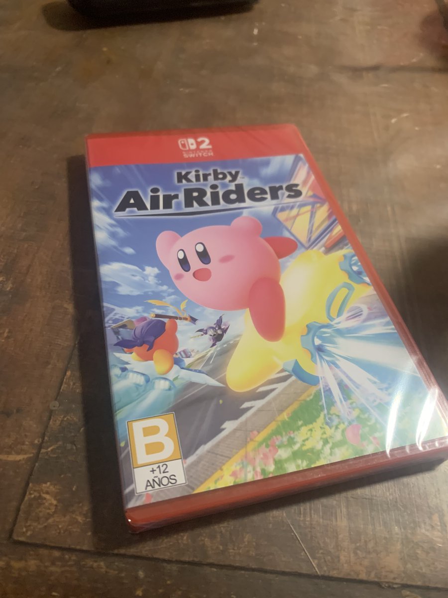 Yo apoyo a pobres empresas indies que necesitan de mi dinero para sacar mas juegos. Compren Nintendo porque quiero Mario Galaxy 3,