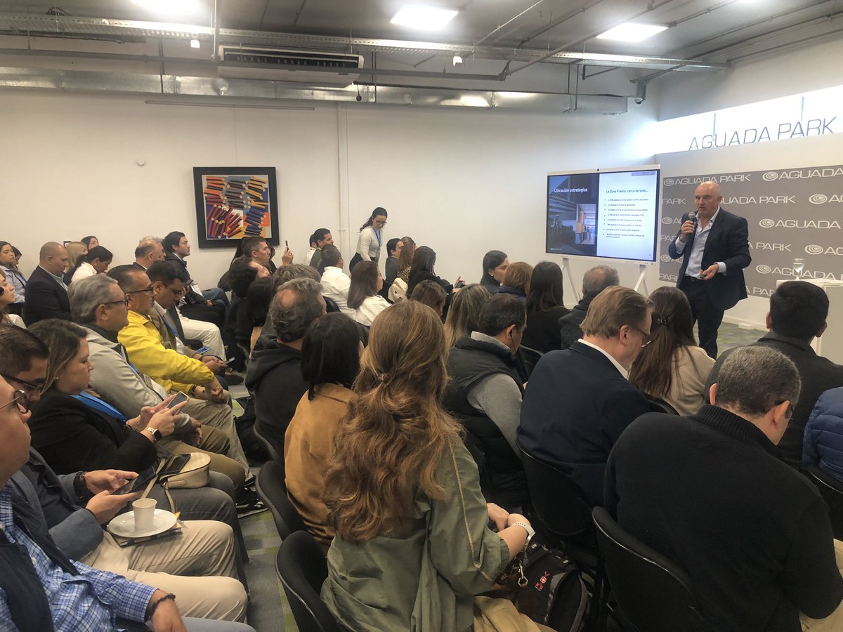 MDI_corp's tweet image. 📍 #GiraInternacional 🇺🇾

Culminamos nuestra jornada en Uruguay visitando varias Zonas Francas: Aguada Park, Zonamerica y Parque de las Ciencias, en el marco de la XXVIII Conferencia de Zonas Francas de Iberoamérica organizada por @asociacionZFA y @czfuy. (1/2)