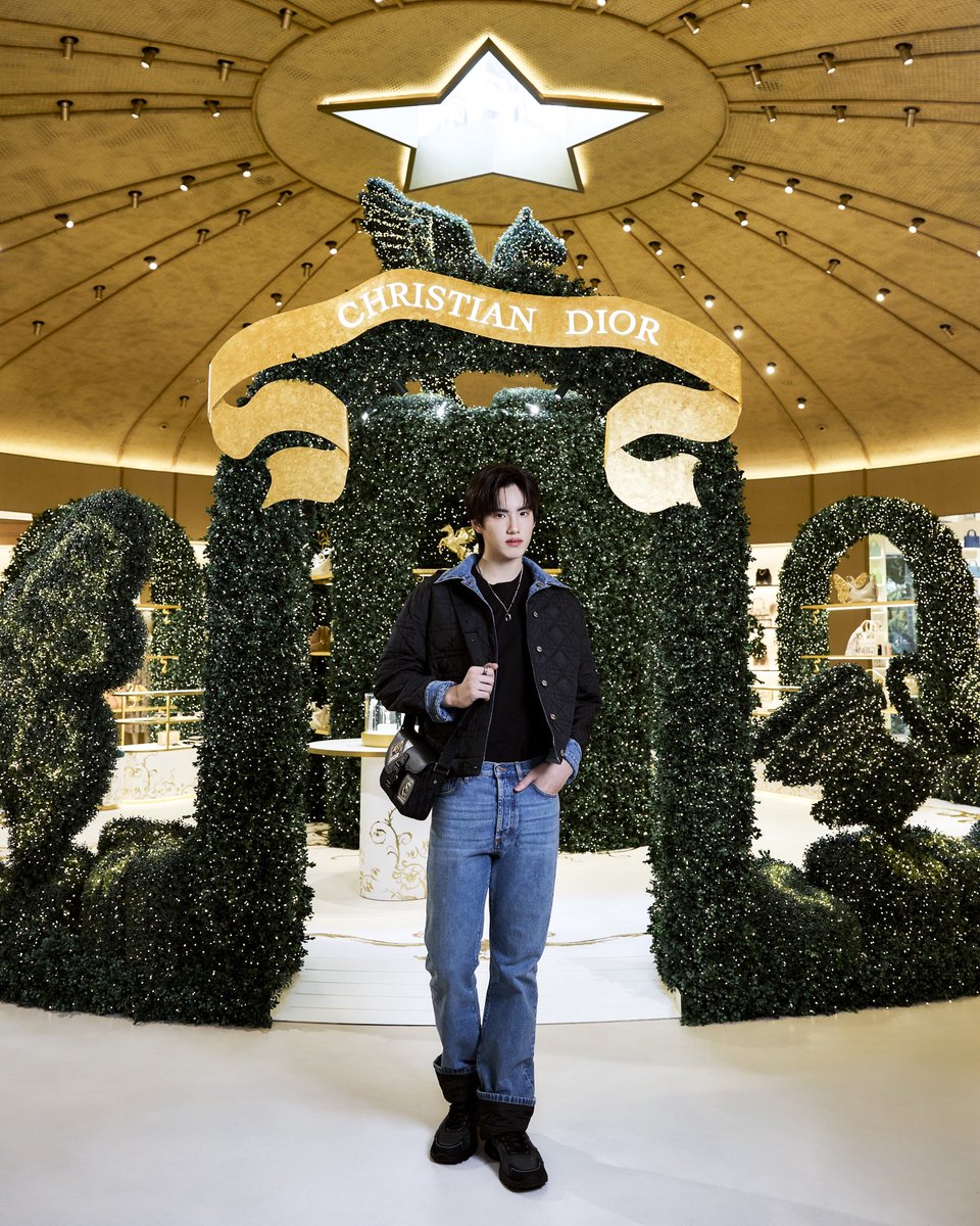 VogueThailand's tweet image. ‘ภู-ธัชชัย’ @phutatchai #Dior #PHUTATCHAI