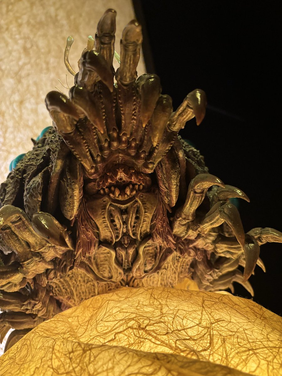 sameebi's tweet image. #金曜ロードショーとジブリ展　
に行って参りました。
こちら王蟲と王蟲の裏側です。
お納めください。