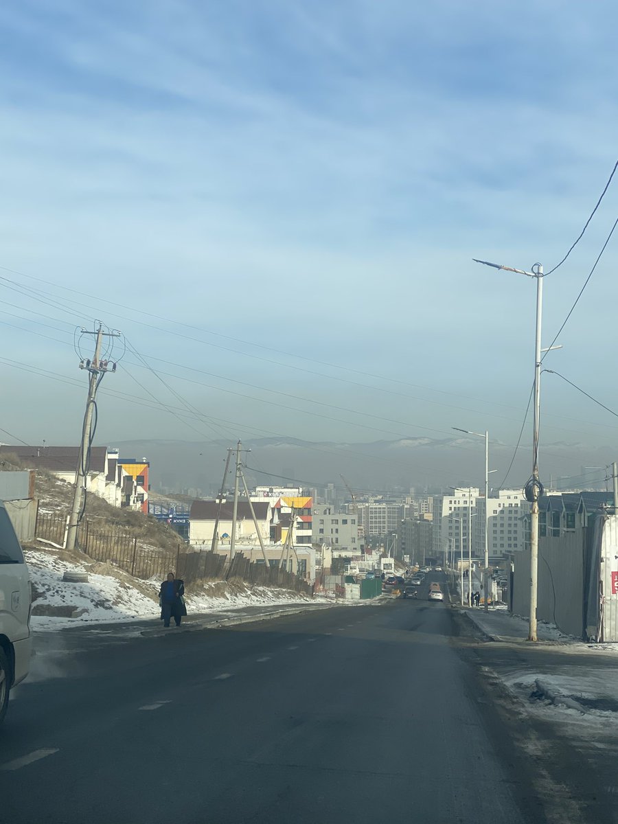 Яг одоо зайсангаас үхлийн хөндий маань