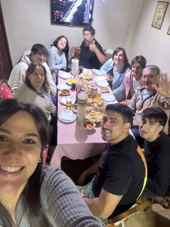 Netracerpro's tweet photo. #vamosnene #telemetrico haciendo el aguante a Colapa https://t.co/11cLw9ybmB