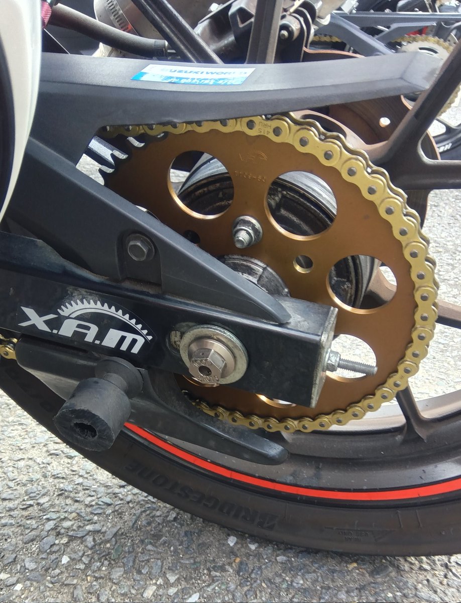 full_STOMACH_R's tweet image. GSX-S125引っ張り出して、名古屋のバイクワールド行ってこかな♪
＼(^o^)／

#XAM