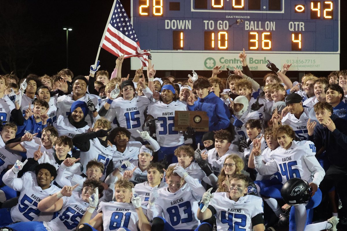 AndyKSHSAA's tweet photo. SUB-STATE CHAMPS: Olathe Northwest is headed to state championship for first time in school history with 42-28 win over Gardner-Edgerton. https://t.co/oppIJnw7MS
