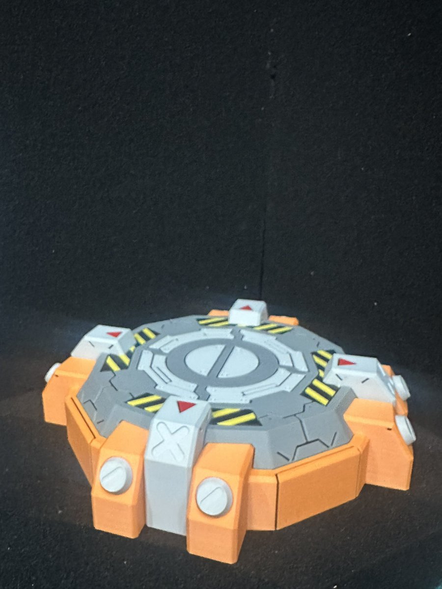 Thank <a href="/ReploidAsterisk/">Asterisk</a> for making the Jakob elevator platform for me.
His talent work makes everything beyond my imagination.
#ロックマンX 
#ロックマンXDIVE