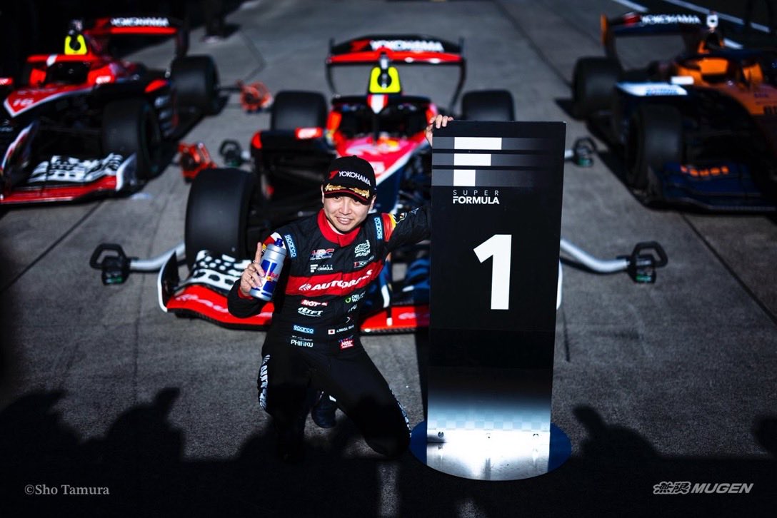 The battle for the SF championship has reached its climax.  
They're cramming in Rd. 10, 11 and the final 12 — three races in just two days.
<a href="/ayumuiwasa_cars/">Ayumu Iwasa 岩佐歩夢</a> , currently sitting 2nd in the standings, will start both 11 and 12 from pole.
The moment is finally here!🏆
#SFormula