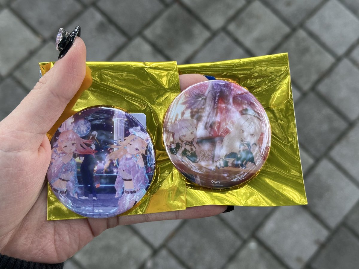 交換】HIMEHINA LIFETIMEisBUBBLIN 缶バッジ 譲*写真1枚目 求*写真2枚