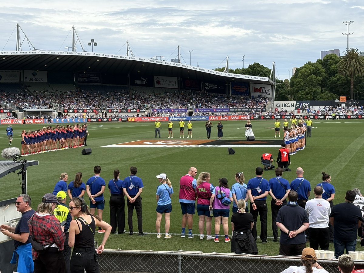 Go Dees. Bring the heat 🔴🔵