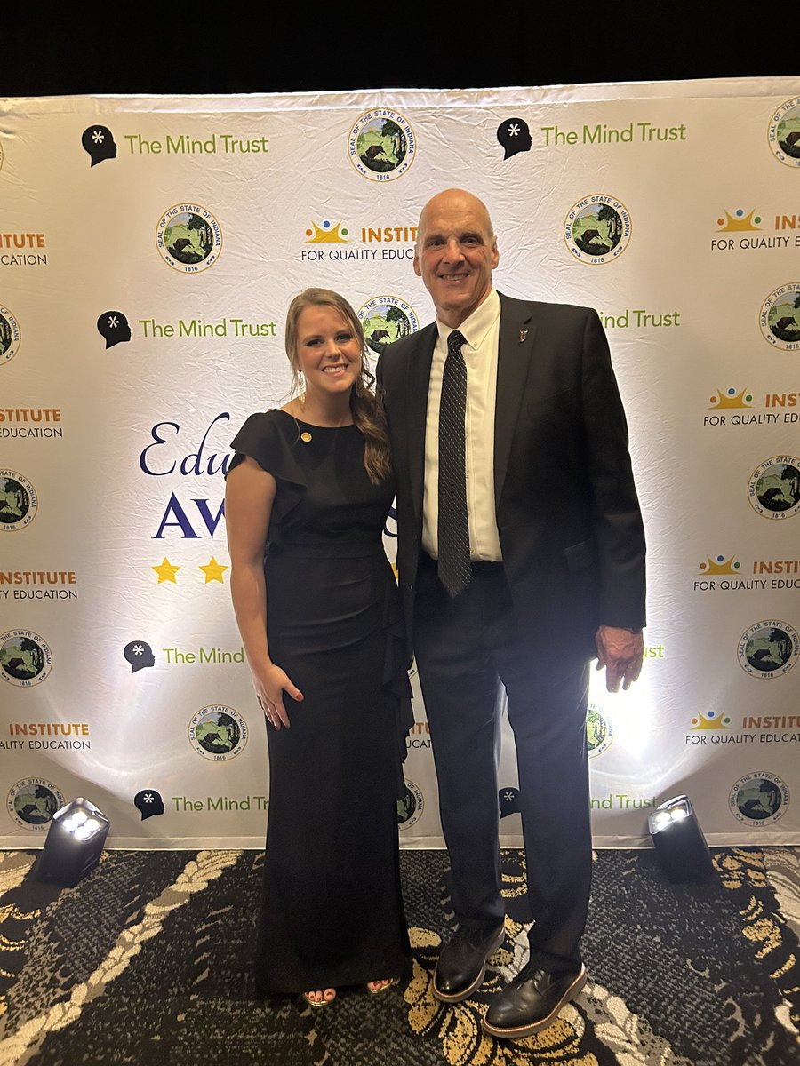 RobMoorhead01's tweet photo. Such a fun evening at the IDOE Educational Excellence Awards Gala celebrating with Katie Lanter, our Milken Educator Award Winner. It’s our 2nd year in a row to have South Ripley represented at this fantastic event. Great things continue to happen at South Ripley! #InEdExcellence https://t.co/aXWrpR56FQ