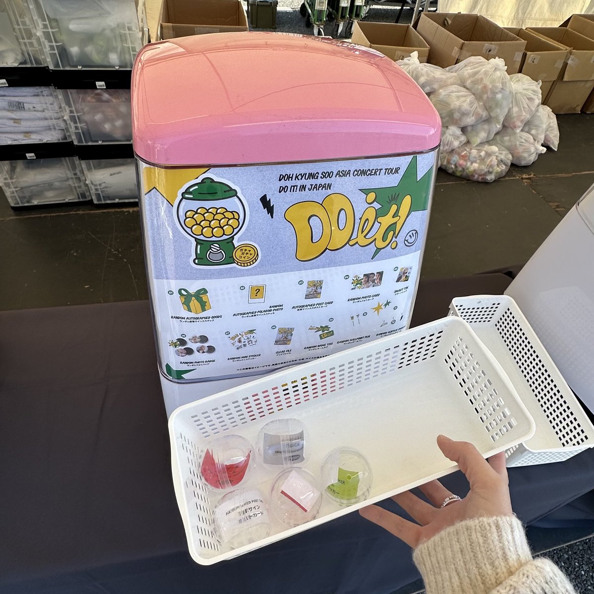 키 리 카 tweet media