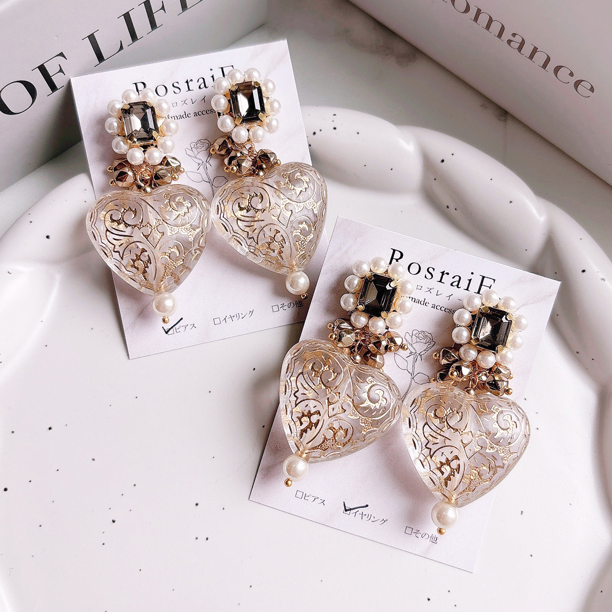 ZOZOTOWN で販売中の2025年の新作アクセサリー✨ どちらのデザインも