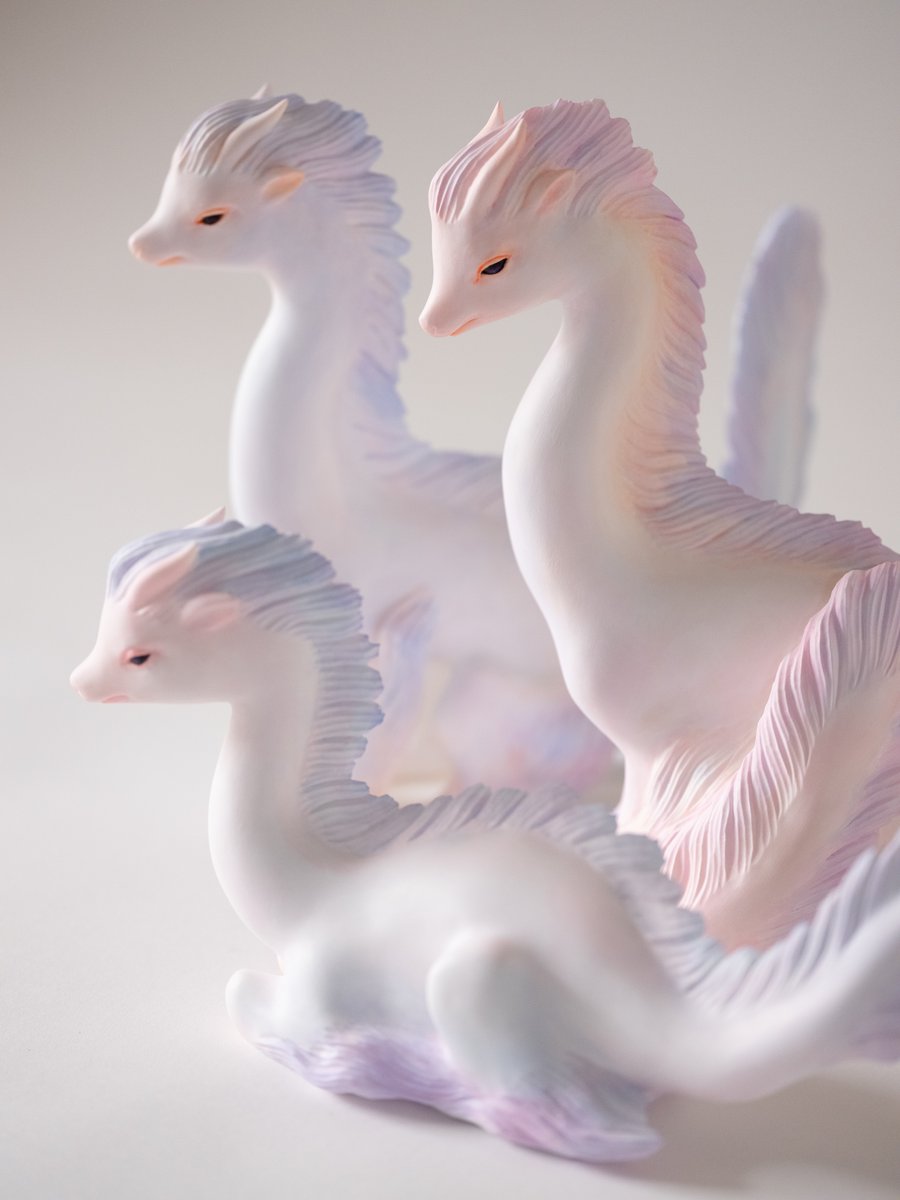 「ART SESSION by 京都 蔦屋書店」
展示会期は終了しましたがオンラインで継続受付中です。
oil.bijutsutecho.com