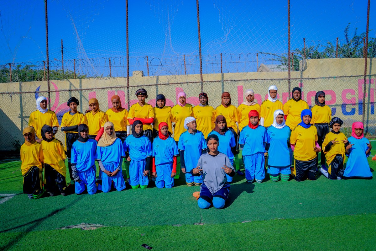 UbahAnd's tweet image. UBAH hosted an inspiring competition bringing together four schools, SOS Center &amp;amp; Girls Rise Academy to boost girls’ confidence, teamwork, and leadership through sports.

#KickStartForEquality #GirlsInSports #UbahInspire #EUinSomalia