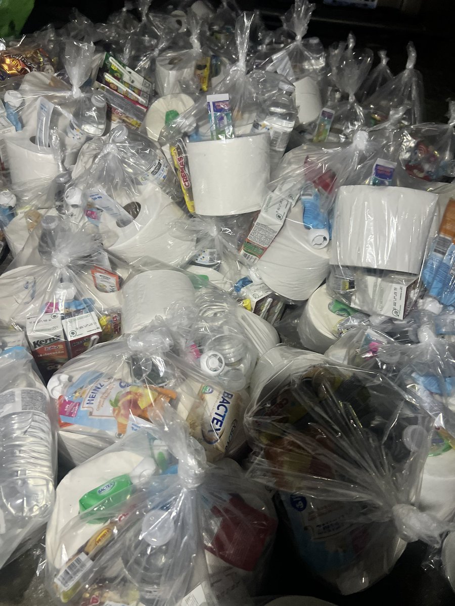 Mañana es día de <a href="/EsperanzaSv1/">Esperanza Sv</a> y tengo el corazón llenito 💚