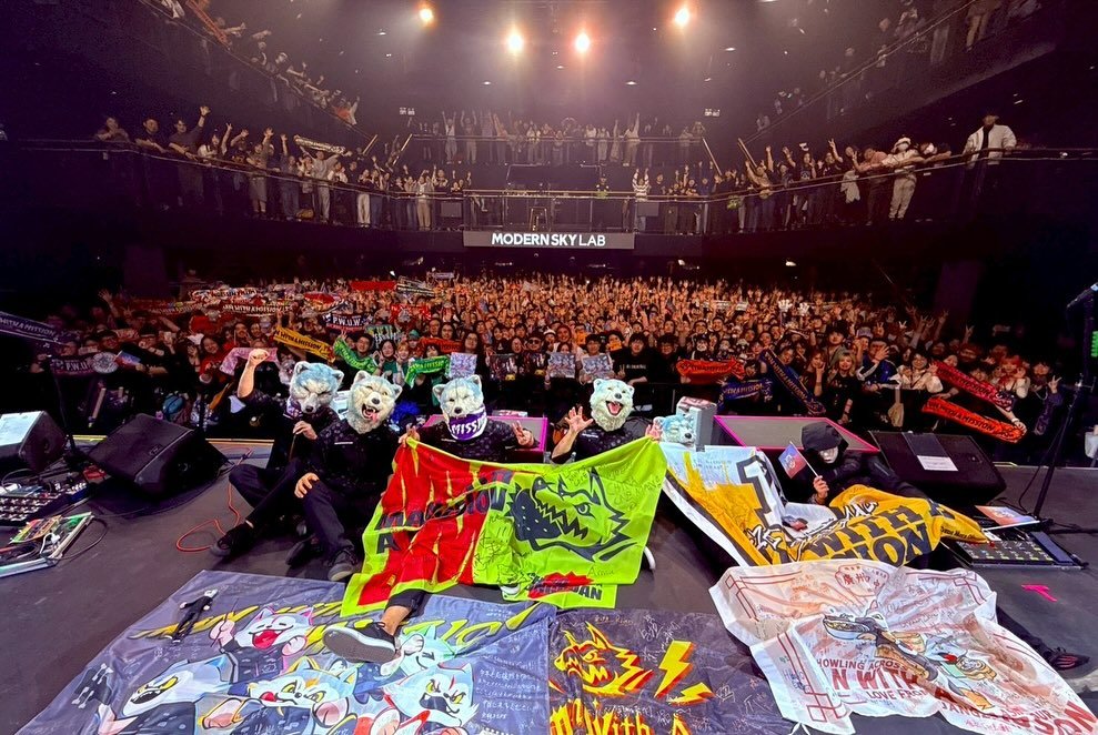 Yu_G029sakana's tweet image. 今回の🐺上海公演で描いた旗🚩🥰
#MWAM
#マンウィズ
#MANWITHAMISSION