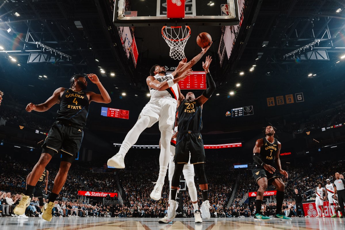 Toumani in the first half:

▫️15 PTS
▫️3 REB
▫️3/3 3PM 