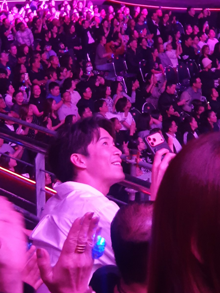 ●﹏● tweet media