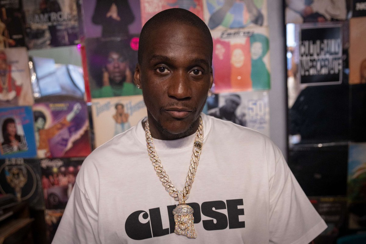 Genius's tweet image. malice spoke on standing out in today’s rap arena as a seasoned veteran:

“i like to think that we slammed the door on ageism in hip-hop. that’s a stigma that probably never should have existed, and hopefully that’s done away with.”

(via rolling stone/ rollingstone.com/music/music-fe…)