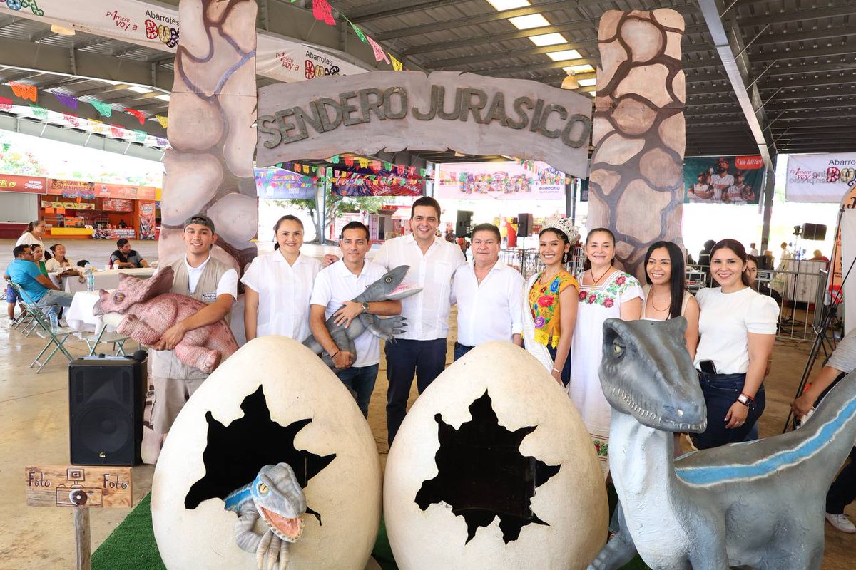 STEinforma's tweet image. Municipios | #Progreso brilla en la Feria Internacional Xmatkuil con identidad y cultura wp.me/p6Zyu6-1E4d