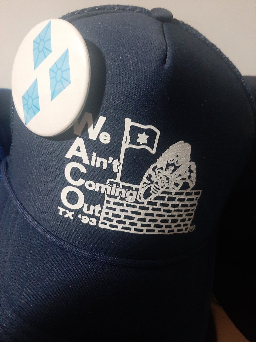 lunasavemepls's tweet image. Now this is epic