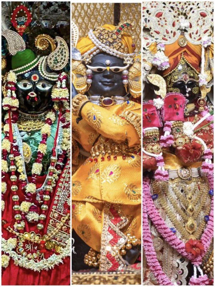 paramdisciples's tweet image. Hare Krishna Hare Krishna 
Krishna Krishna Hare Hare 
Hare Ram Hare Ram 
Ram Ram Hare Hare