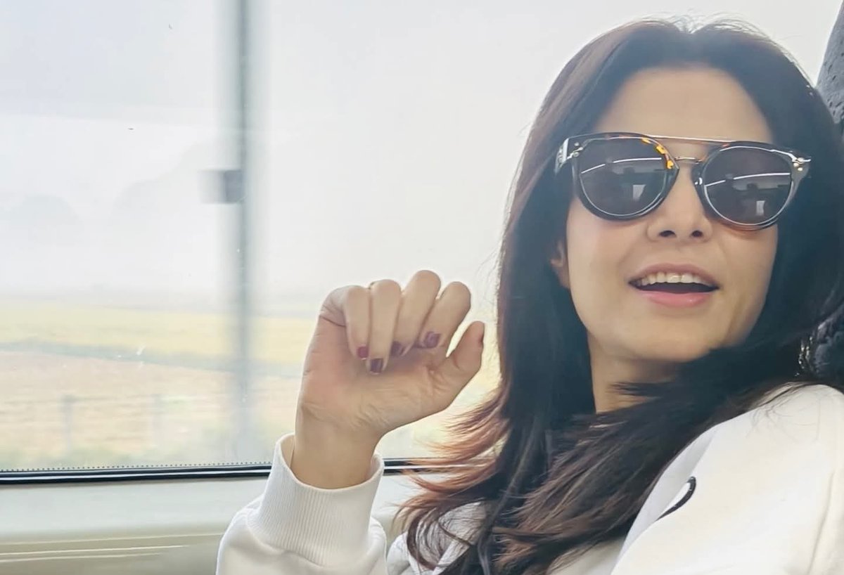 CineBuff2003's tweet image. Malda ….here Mitin comes!!!! 🤗💕 #event #appearance #work #travel #fun #Mitin #Ektikhunirsandhaney #releasingsoon