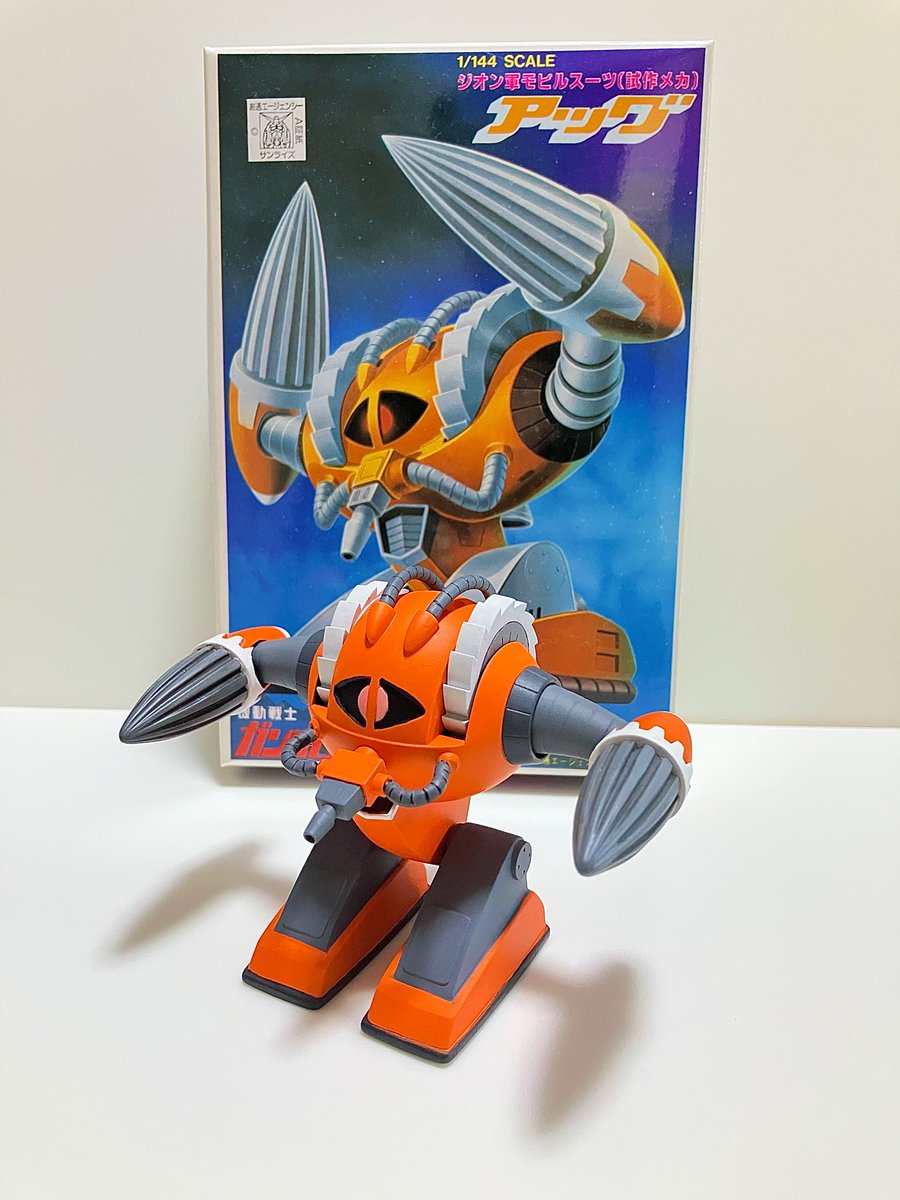 旧キット1/144 アッグ完成〜 胴体のノコギリパーツをネオジム磁石で