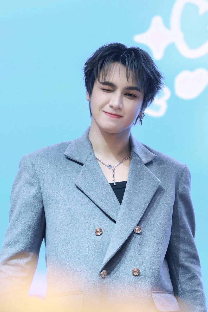 Focuseyebrow17's tweet photo. ©️ GIBBERISH
Authorize the use of @mjhxl0823 
🚫No re-creation is allowed.
⚠️The watermark must not be removed without permission.
@smart_csnp 
@smarttyofficial 
@GrandIvoryRec 
#SmartCSNPchangsha 
#CSNP #smartchisanupong 
#smart_csnp https://t.co/PMptyXRlYK