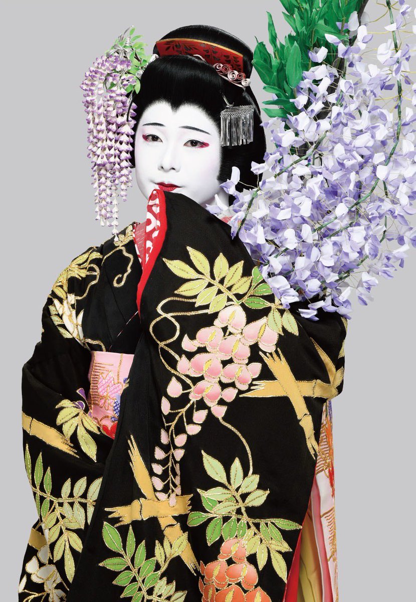 新春浅草歌舞伎2026、本日一般発売開始！
お待ちしております☺️

kabuki-bito.jp/theaters/other…