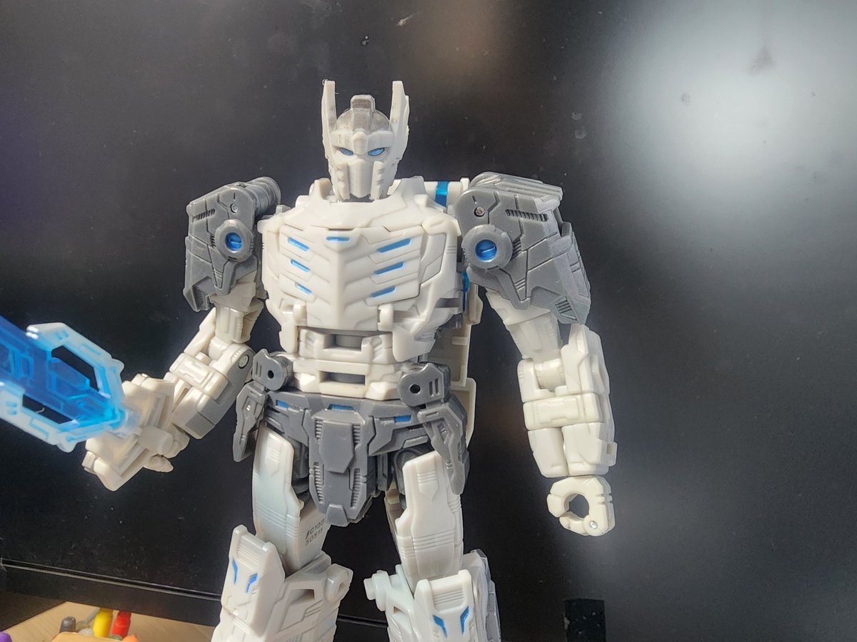 vantablack tweet media