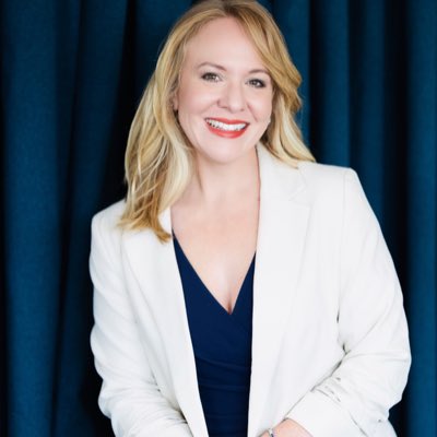 LauraBresee's tweet photo. #NewProfilePic https://t.co/U9hNvEjvMB