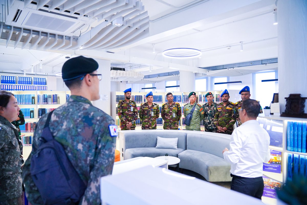 KRTribunal's tweet image. On November 22, 2025, 25 military personnel  visited the Extraordinary Chambers Resource Center in Phnom Penh.

They gained valuable insight into the landmark achievements and legacy of the Khmer Rouge Tribunal (ECCC) and its ongoing residual functions. 

#ECCC