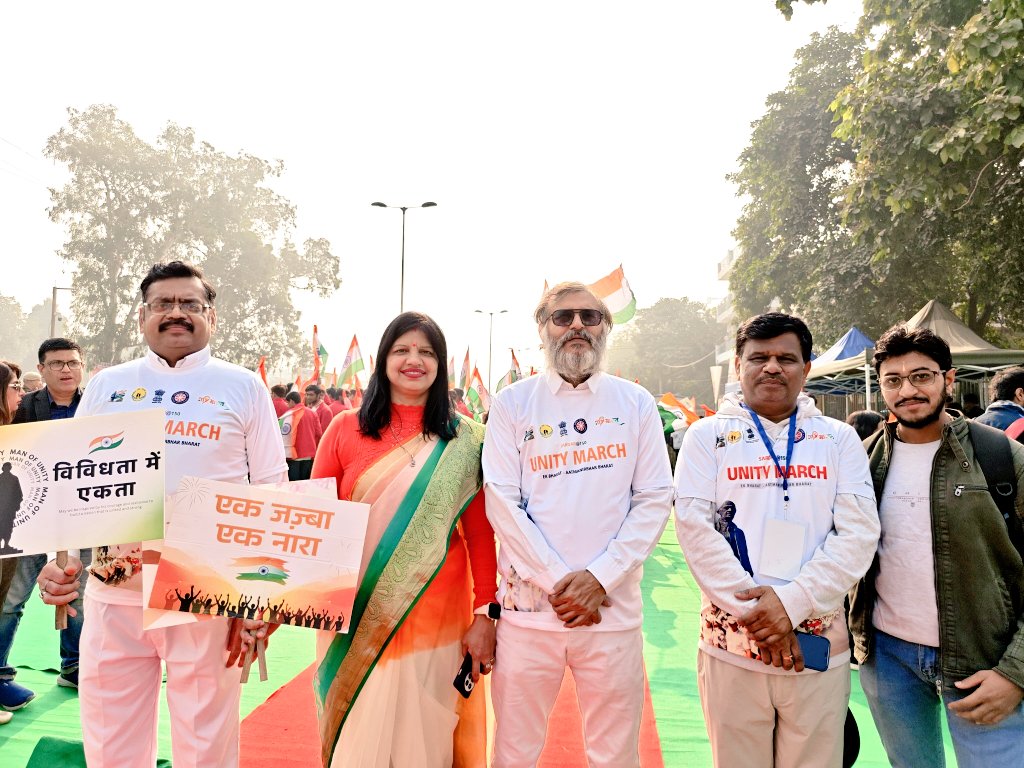 RkBhadauriaBJP's tweet image. लौह पुरुष सरदार वल्लभ भाई पटेल जी की 150वीं जयंती के उपलक्ष्य में अय्यप्पा पार्क विकासपुरी में आयोजित #RunForUnity में जाना हुआ।