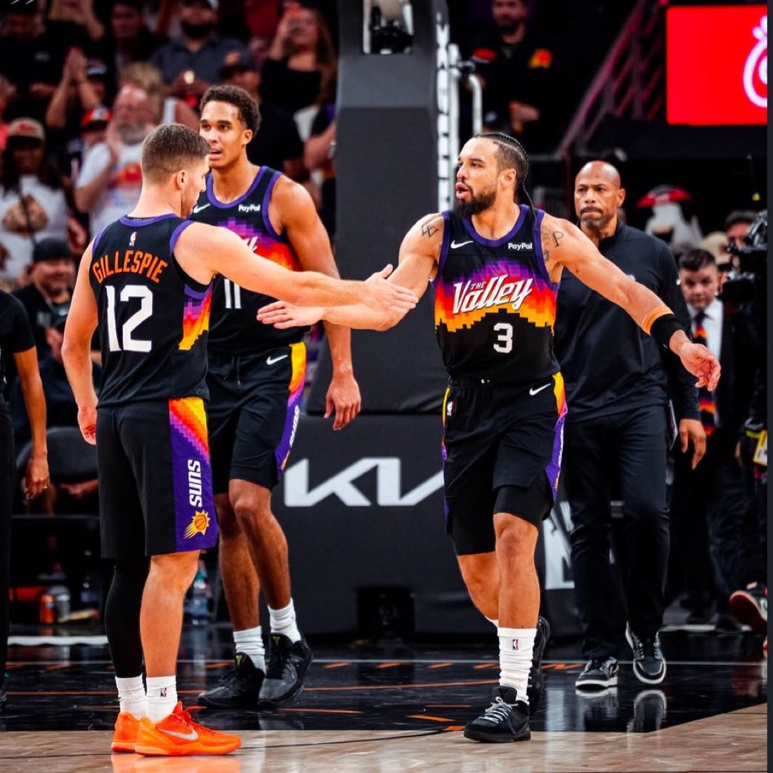 Hoop Central tweet media