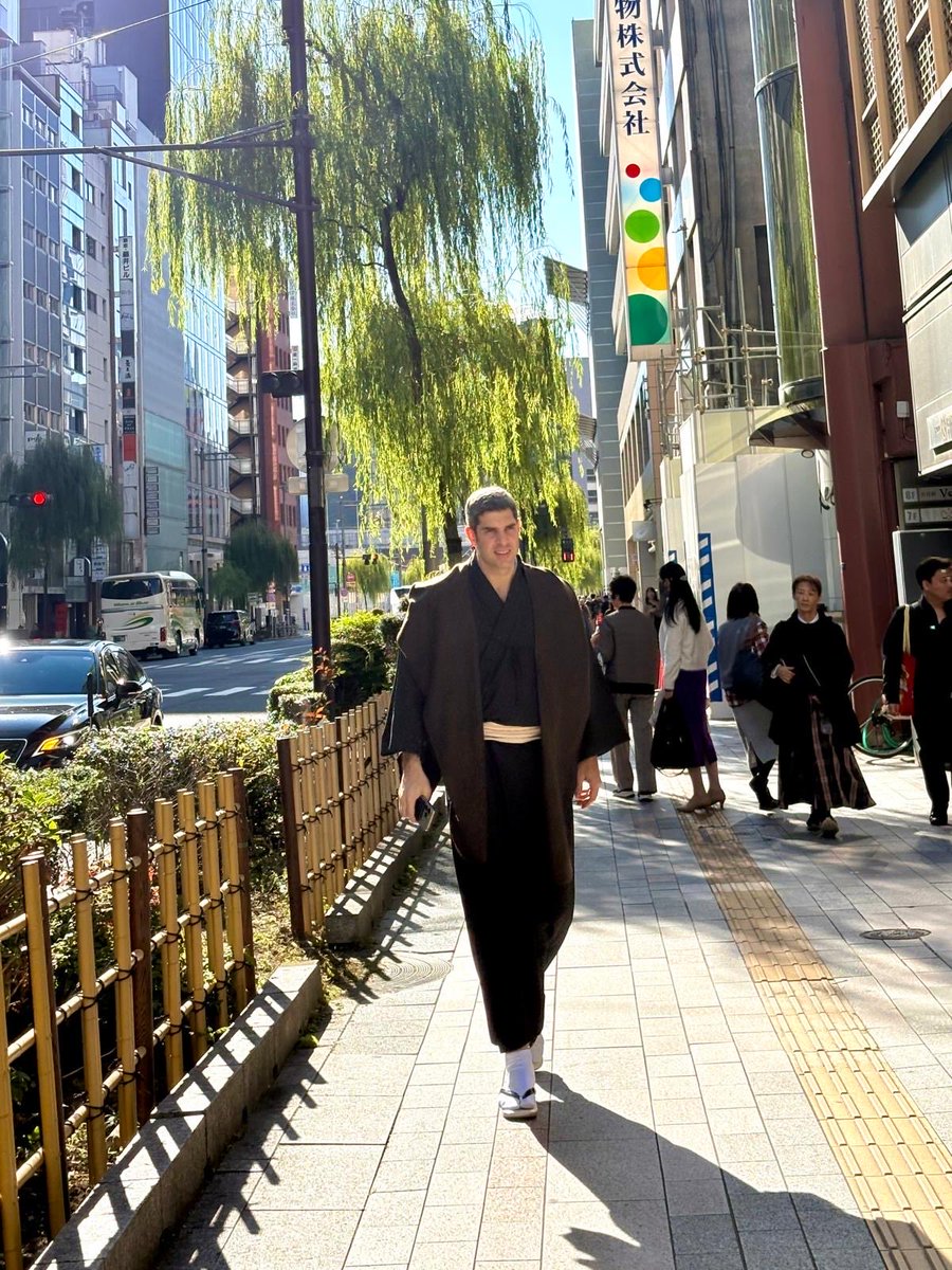 カバラヒと着物でザギンを闊歩です。