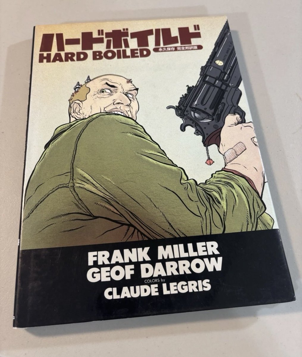 CoolComicArt's tweet image. Saw this cool Japanese edition of Miller/Darrow’s Hard Boiled