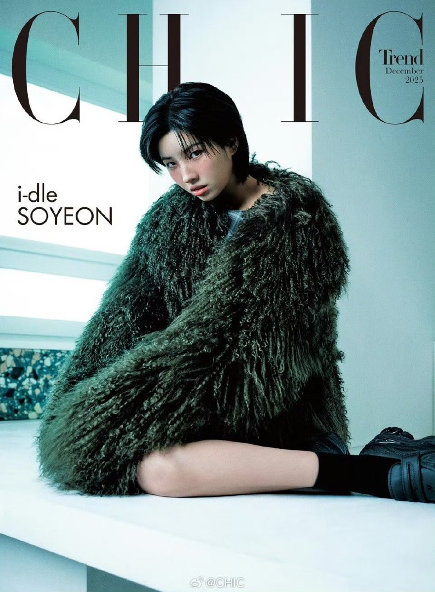 soyeonmania's tweet image. Jeon Soyeon for CHIC magazine 🤍