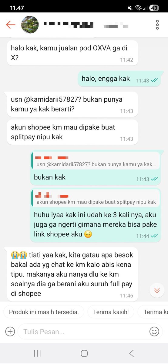 badtzcart's tweet photo. scammer !!

guys hati2 kalau ada yang transaksi sama @/kamidarii57827 yaa, dia pake nama akun shopee aku untuk ngescam 😞 https://t.co/TJBjFVEhsM