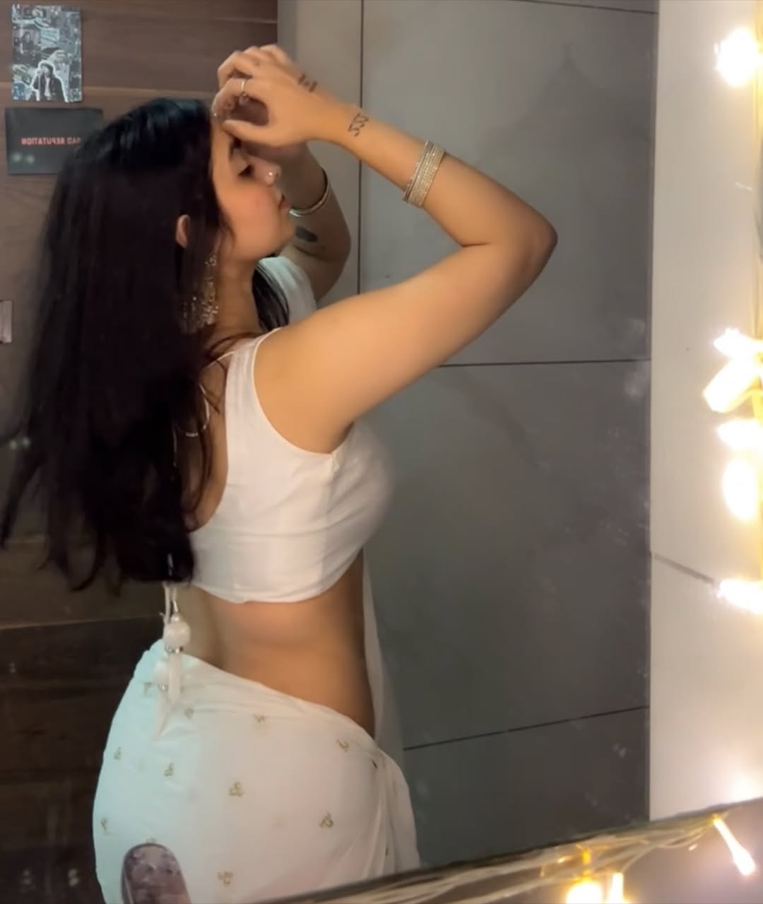 G6VWdSCbAAA88pg?format=jpg&name=large