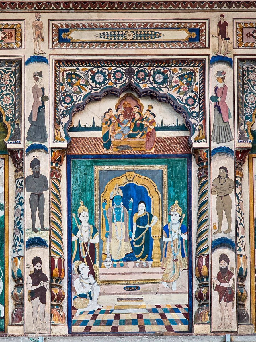 British Memsahibs worshipping the Hindu God Vishnu at an unorthodox Gurudwara Commisioned by a Muslim Emperor.

India never ceases to amaze.

📍Ram Rai Durbar Sahib in Dehradun