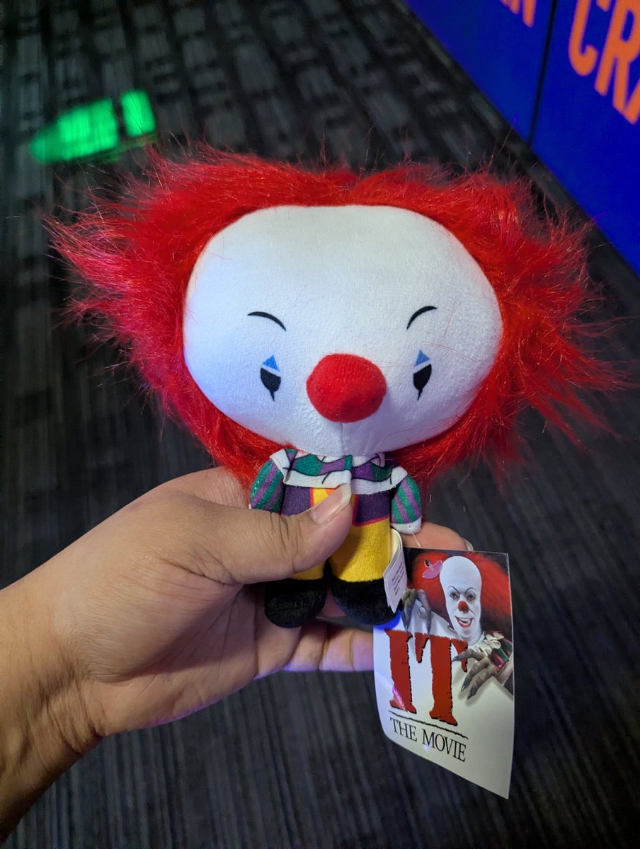 Octo_Senpai57's tweet image. I feel maternal over him, oh my god
#Pennywise #IT #It1990 #ITWelcomeToDerry