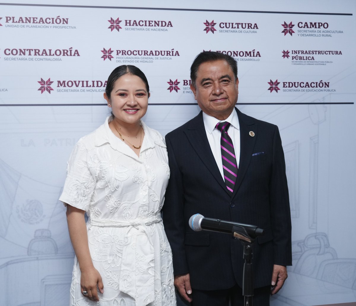 VaneEscalanteA's tweet image. Hoy presenté ante el @CongresoHidalgo, los avances y retos del sector salud en #Hidalgo.

Reafirmé mi compromiso de poner #PrimeroTuSalud: trabajar con honestidad, fortalecer los servicios y buscar siempre el bienestar de todas las familias hidalguenses.

#PrimeroTuSalud