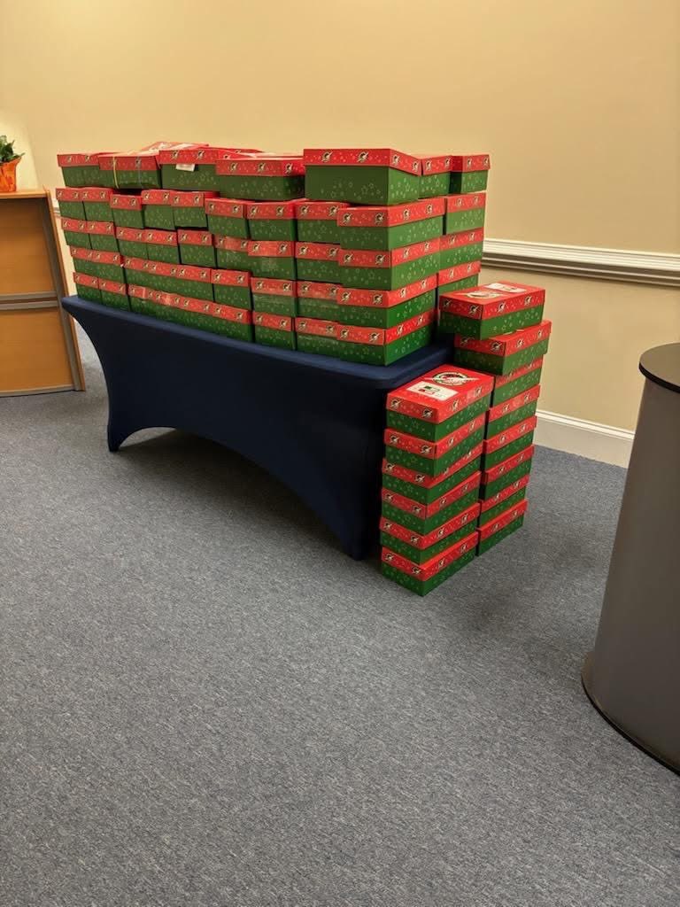 CFamC's tweet image. CFC is reaching out. Thank you for sending 191 boxes with gifts for children all over the world. We are proud to support Operation Christmas Child. Thanks CFC teens for volunteering and preparing the boxes. #wearecfc #outsidethefourwalls