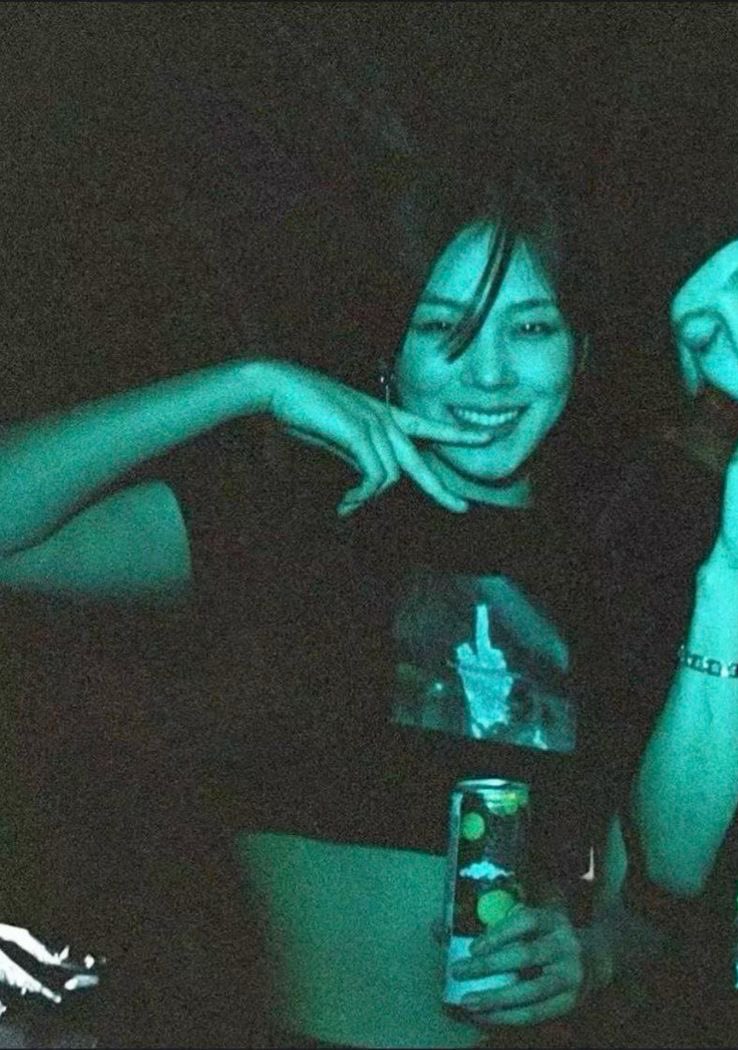 vivikwn's tweet image. No alcncé a sacar fotps del mismo color pero lo intenté Beth lo prometo ft gente guapa no se etiquetar a esta hira

 #visualns