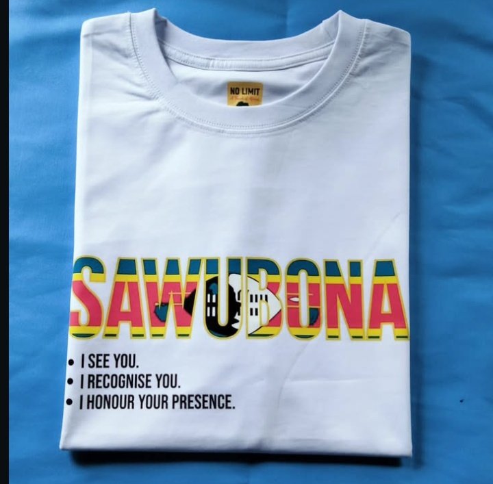 umhlangaswz's tweet image. SAWUBONA 👋🏾🤩✨
&amp;gt;I see you
&amp;gt;I recognise you
&amp;gt;I honour your presence
This is what it means to us😍🇸🇿

Get your own &quot;Sawubona&quot; tshirt from NoLimit Brand
at KaGogo Startups, New Mall Mbabane
#standout #proudlyswazi #supportlocal