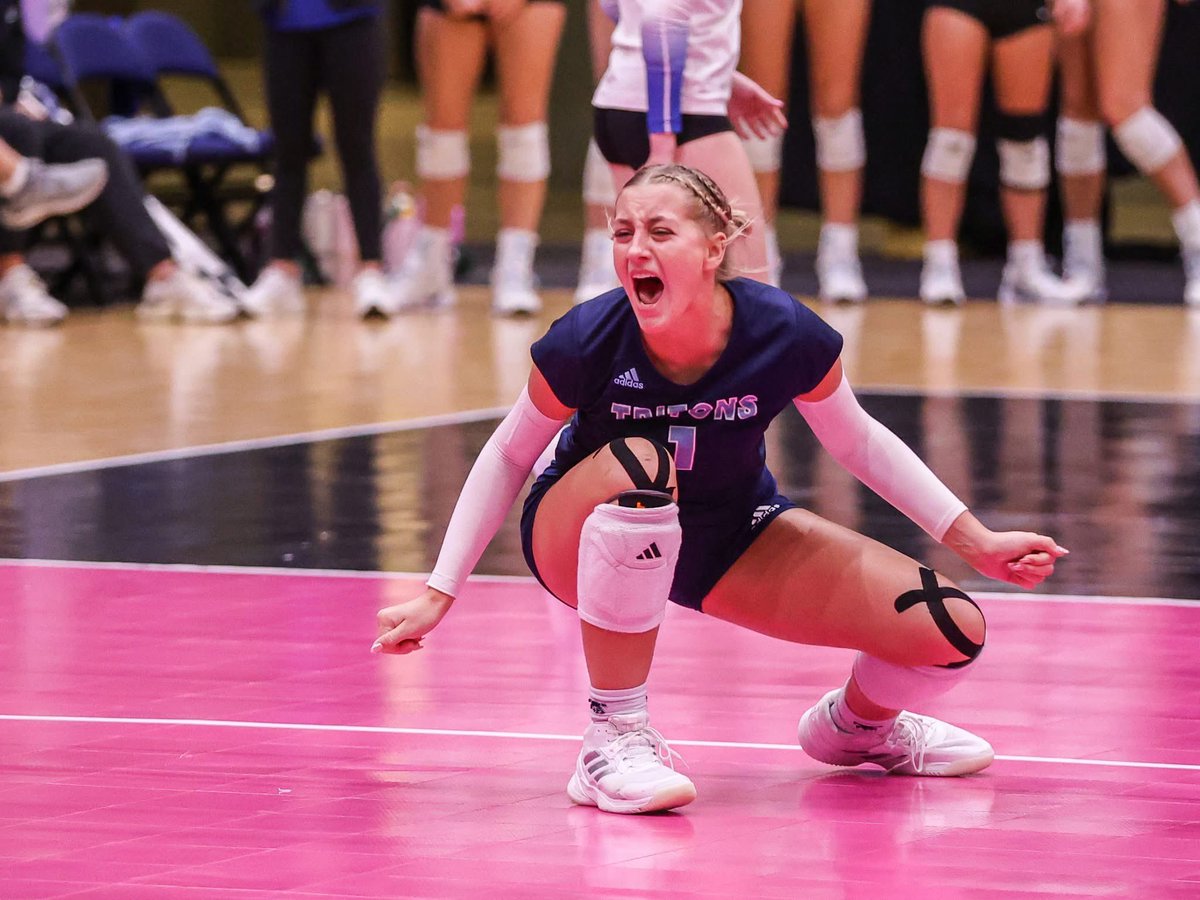 ICTritons's tweet photo. What a battle (25-16, 18-25, 25-22, 21-25, 9-15) for @TritonVball with top-seed Kirkwood at the @NJCAA National Tournament in Cedar Rapids! This group gave our #TritonFans so many exciting moments! ππ±π€ More at https://t.co/3ZyF1keXjM #TritonNation #TritonExperience https://t.co/LkwZgaFD9D