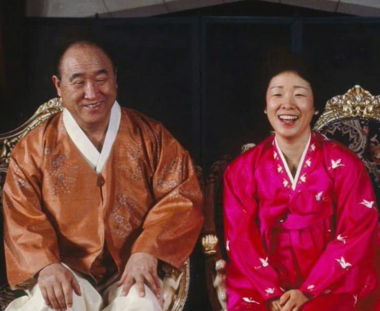 tpmansei's tweet image. 精誠とは！

真の父母様の御言より

精誠というものがあります。精識とは何でしょうか。どのようにすることが精識なのでしょうか。精識とは特別なことではありません。同じことを千回、万回、心を込めて反復しながら、自分が喜ぶと同時に、世界までも喜ぶように影響を与えようとすること…