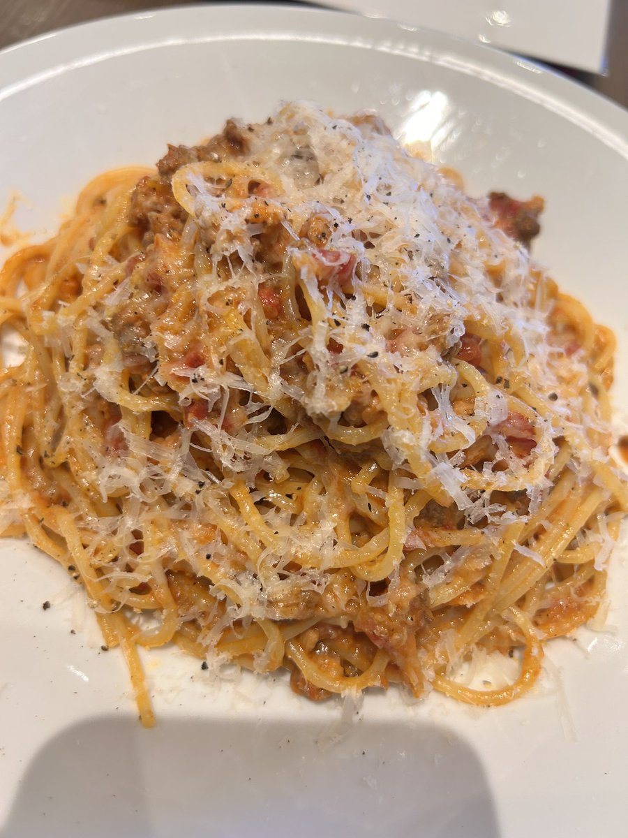 nerd_tex's tweet image. ボロネーゼ 孤独のランチ